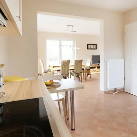 Schneckenhaus Apartman Groß Schwansee